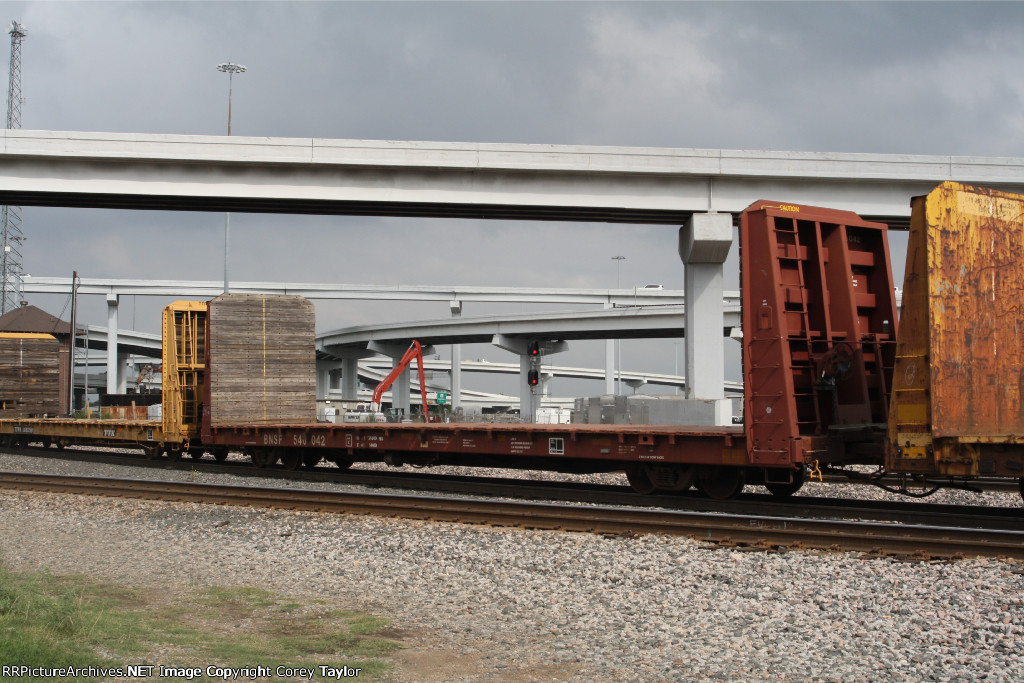 BNSF 546042